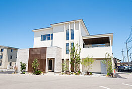 株式会社アントールの住宅イベント「プライベート重視型・3世帯4世代同居 特別内覧&相談会」のメイン画像